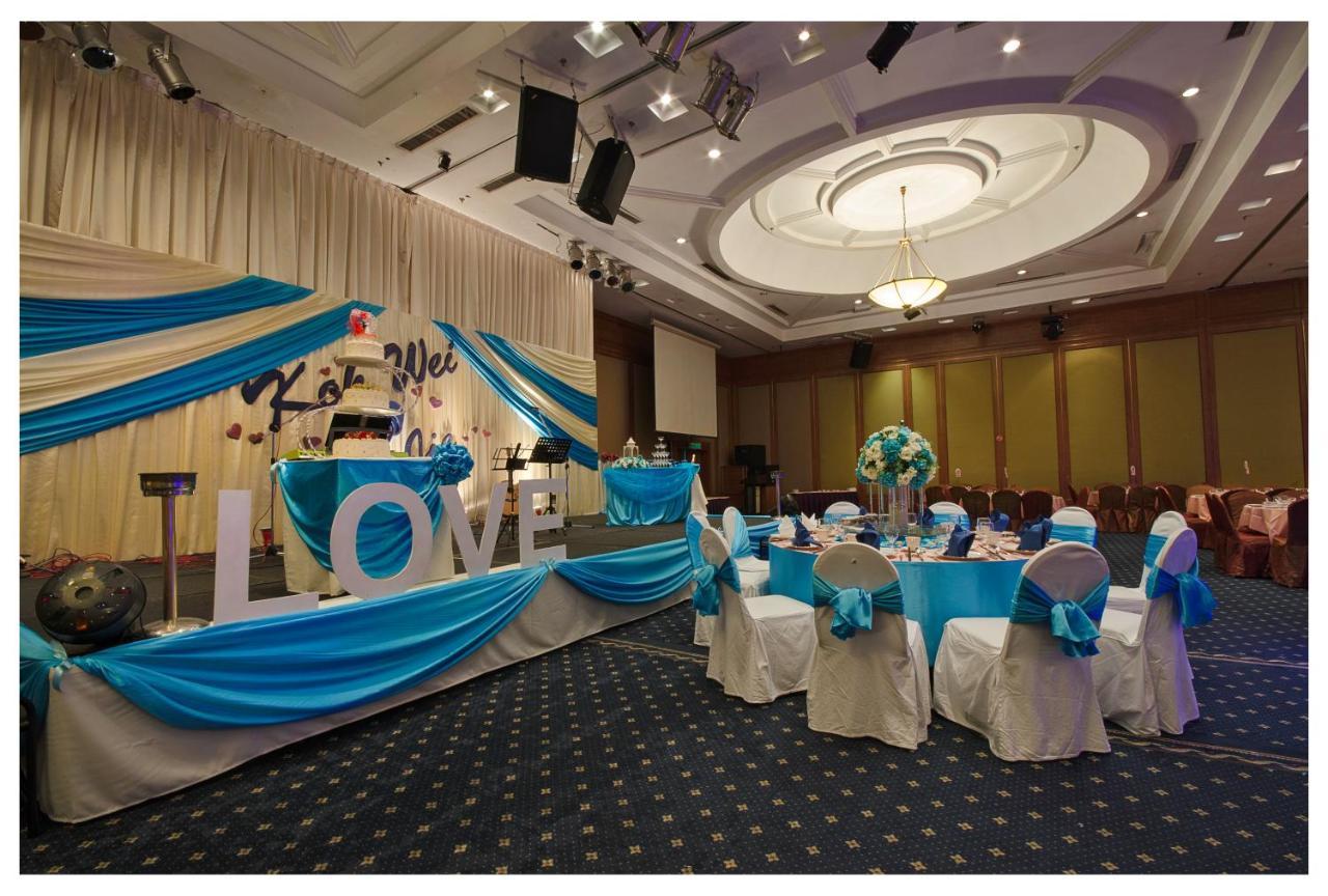 Prime City Express Hotel Kluang Exterior photo